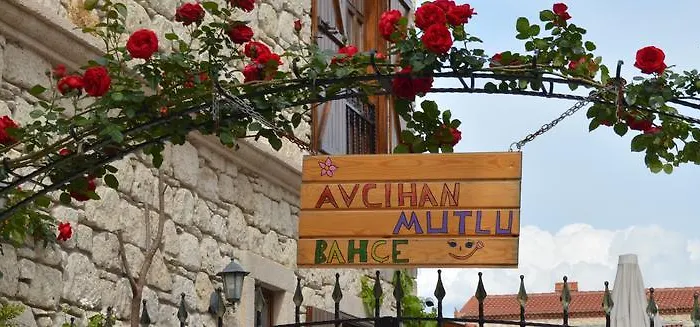 Bed & Breakfast Avcihan Tas Ev