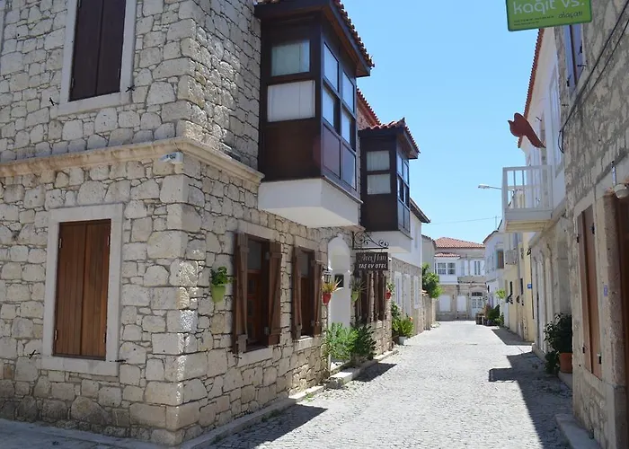 Avcihan Tas Ev 住宿加早餐酒店 3*